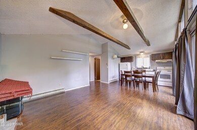 110 Robin Way, Lackawaxen, PA 18435 - photo 4