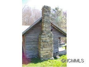 1566 Roaring Fork Rd, Burnsville, NC 28714 - photo 3