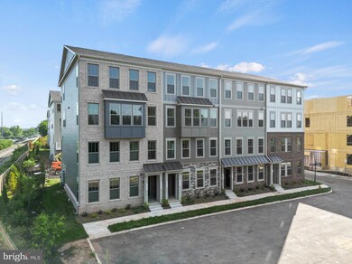 814 Ambrose Ln unit A, Manassas Park, VA 20111 - photo 3