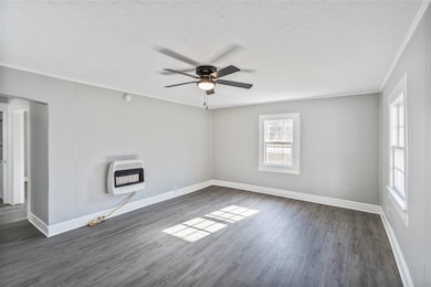 611 E Main St, Glasgow, KY 42141 - photo 6