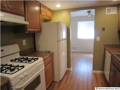 14 Alec Dr, Howell, NJ 07731 - photo 3