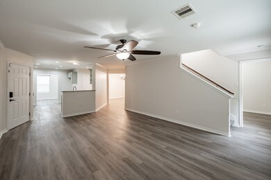 9917 Kingfisher Dr, Conroe, TX 77385 - photo 5