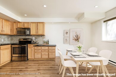 Staged - kitchen 01
