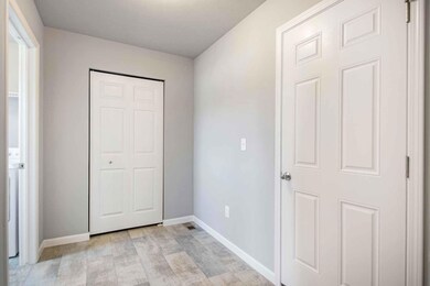 SGN027-i1810-Mudroom