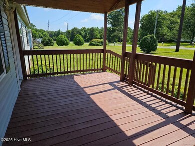 686 casey porch