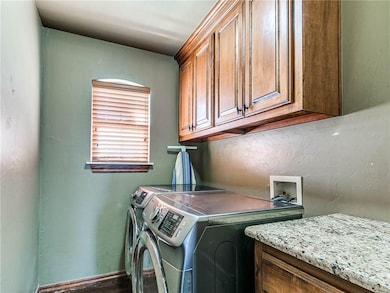 2601 SE 5th St, Moore, OK 73160 - photo 6