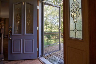 89 Hovey Rd, Londonderry, NH 03053 - photo 4