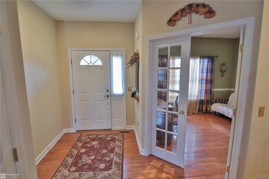 2235 Stonebridge Ln, Easton, PA 18040 - photo 5