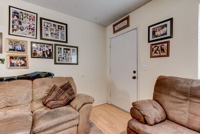 1754 S Idaho Rd-5