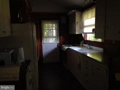 260 Shreiner Rd, Leola, PA 17540 - photo 6