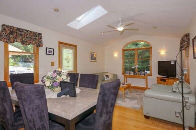 8 Makechnie Rd, Burlington, MA 01803 - photo 5