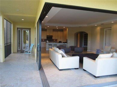 Wrap around loggia looking in to the family room