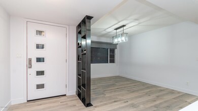 146 N Fraser Dr West-6