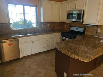 w Kitchen (1)