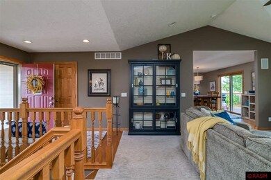 429 Woodhaven Ln, Mankato, MN 56001 - photo 7