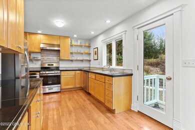17 Summit Rd Greenwich CT-print-023-023-