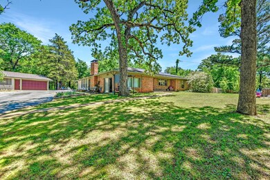 252 Woodlake Rd, Denison, TX 75021 - photo 2