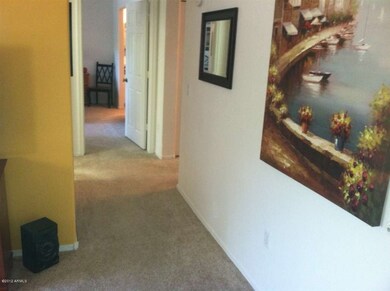 Hallway/Picture