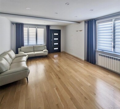 58-09 61st St, Maspeth, NY 11378 - photo 4