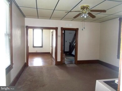 137 Mozelle St, Keyser, WV 26726 - photo 7