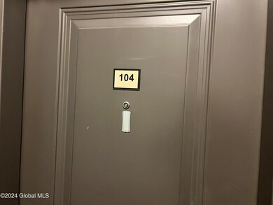 733 Broadway unit 104, Albany, NY 12207 - photo 4