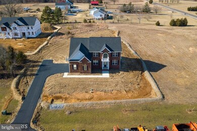 7249 Filly Ct, Hughesville, MD 20637 - photo 2