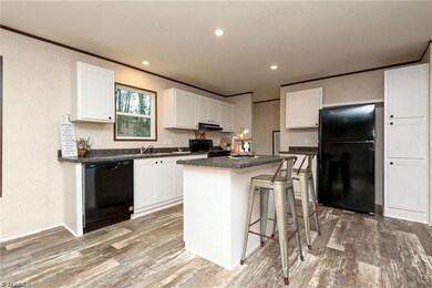 1975 Carl Fox Rd, Taylorsville, NC 28681 - photo 6