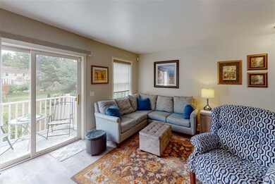 1029 S Mammoth Rd unit 39, Manchester, NH 03109 - photo 6