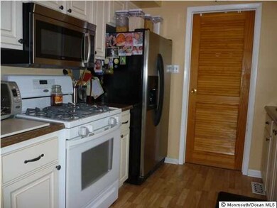 241 Nautilus Dr, Manahawkin, NJ 08050 - photo 4