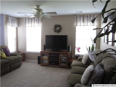 41 Thistledown St, Tinton Falls, NJ 07753 - photo 6