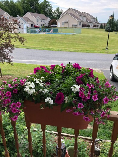 24 Fecteau Cir unit 17, Barre, VT 05641 - photo 3