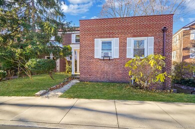 144-66 Village Rd unit 75D, Jamaica, NY 11435 - photo 3