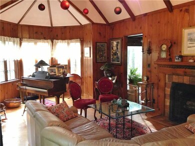 17 Winsor Ave, Johnston, RI 02919 - photo 7