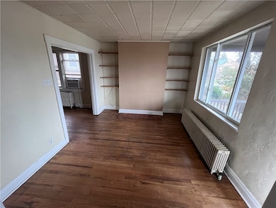 4323 Ludwick St, Pittsburgh, PA 15217 - photo 2