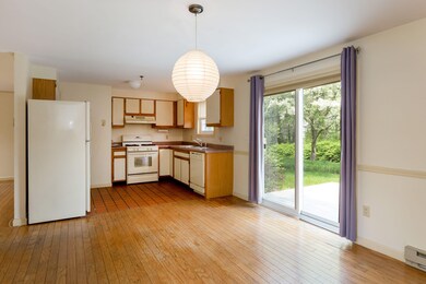 11 Willow Grove Rd, Brunswick, ME 04011 - photo 5