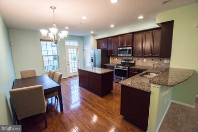 7214 Winding Hills Dr, Hanover, MD 21076 - photo 2