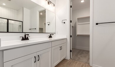  Larimar-Lot18-SeasonsAtTrevino Bathroom