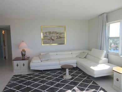 The Aristocrat Condominiums unit 801, Pompano Beach, FL 33062 - photo 2