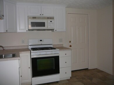 634 S Grant Ave, Columbus, OH 43206 - photo 6