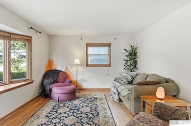 1521 N 94th St, Omaha, NE 68114 - photo 5