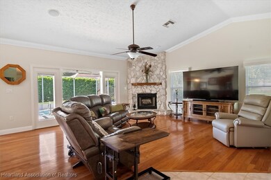 115 Huntley Oaks Blvd, Lake Placid, FL 33852 - photo 3