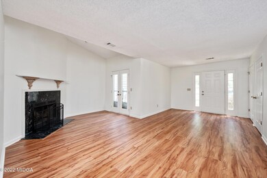 104 River Pointe Dr, Macon, GA 31211 - photo 5