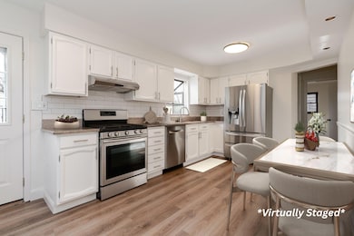 2135 Wesleyan Dr, Columbus, OH 43221 - photo 7