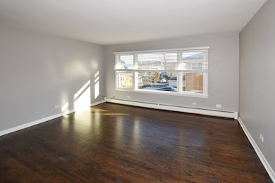 6925 N Rosemary Ln unit 2E, Niles, IL 60714 - photo 2