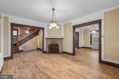 9403 Warren St, Silver Spring, MD 20910 - photo 6