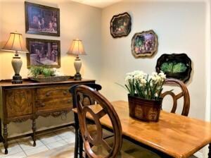 kitchen/dining combo