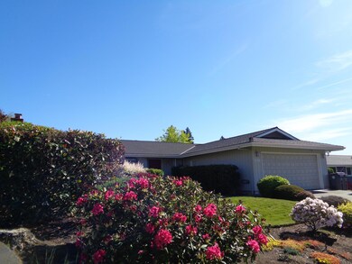 1436 N Keene Way Dr, Medford, OR 97504 - photo 2