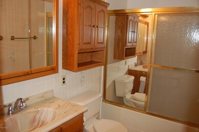 157 3rd-Bath