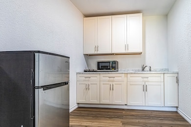 229 Bishop unit 9, Livingston, TX 77351 - photo 3