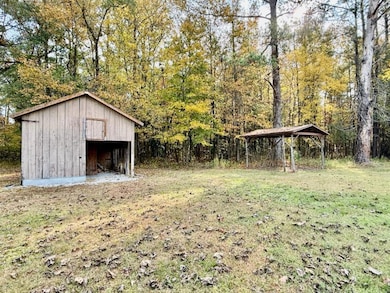 401 Tschudi Rd, Amory, MS 38821 - photo 5